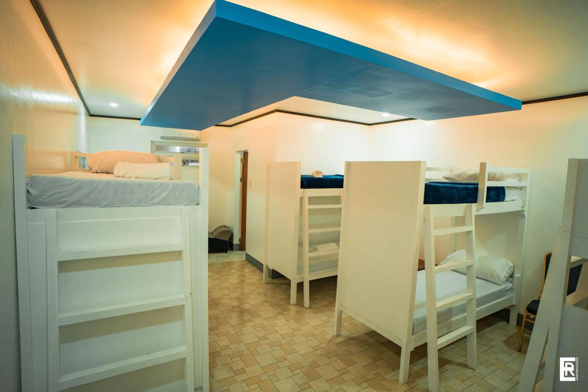 Bernese Resort Hotel Powered By Cocotel Ligao Room photo
